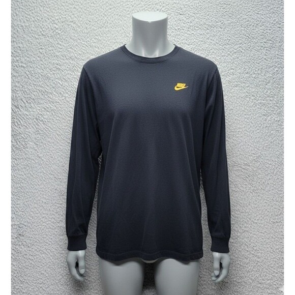 ​Men's M Nike The Nike Tee Black L/S T-Shirt Yellow Swoosh Blue Camo Back Graphi - Picture 1 of 12